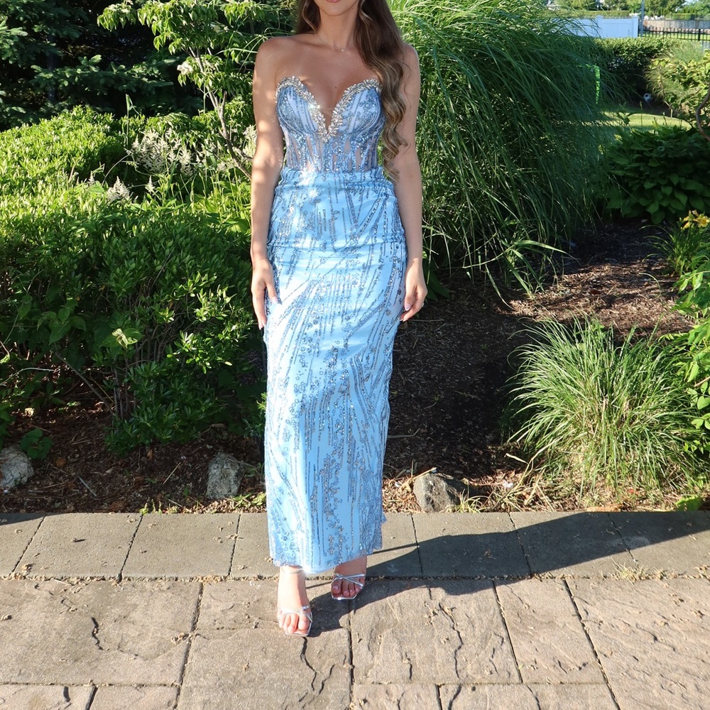 CUSTOM LIGHT BLUE STRAPLESS DRESS